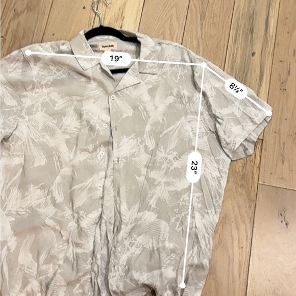 Casual Gray Patterned Button-Up Shirt - Picture 3 of 3